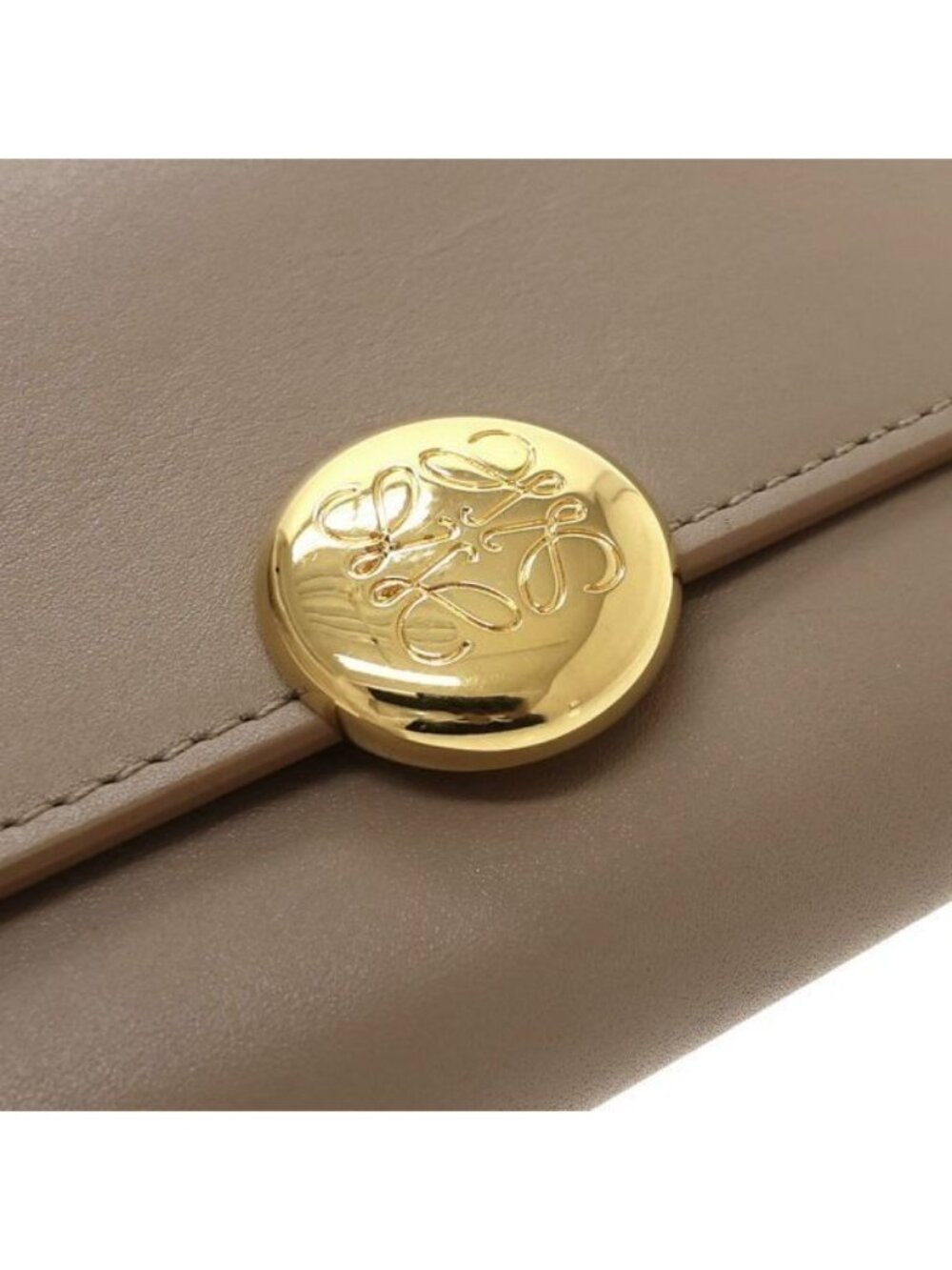 Loewe Pebble Vertical Wallet Small - Picture 6 of 9